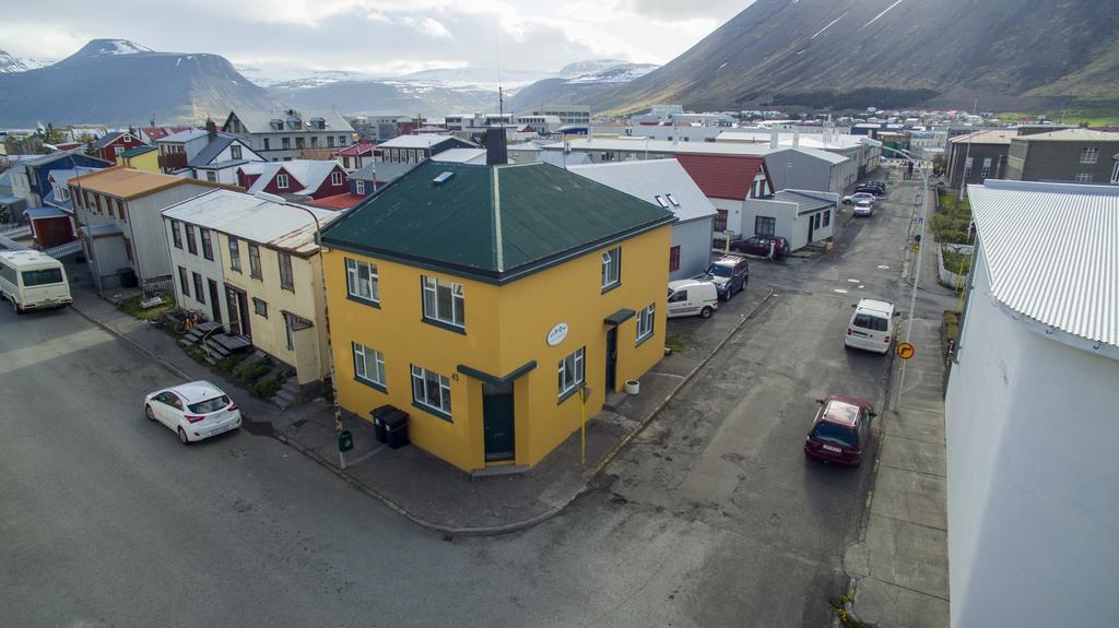 Litla Guesthouse Ísafjörður Buitenkant foto